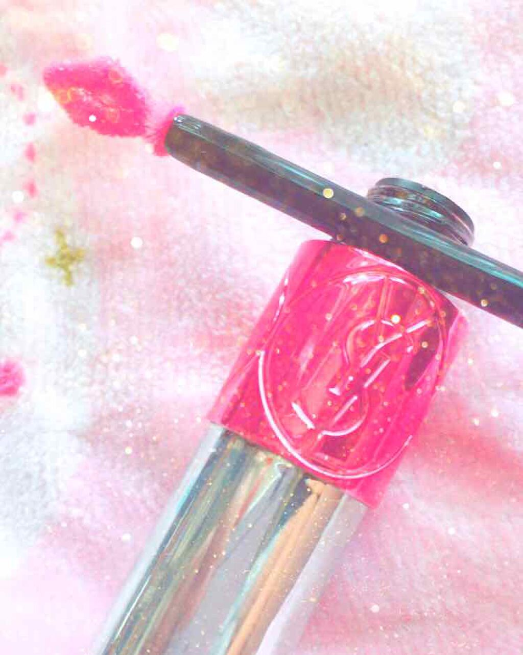 ヴォリュプテ ティントインオイル NO.11 ラブミーヌード/YVES SAINT LAURENT BEAUTE/リップグロスを使ったクチコミ（2枚目）