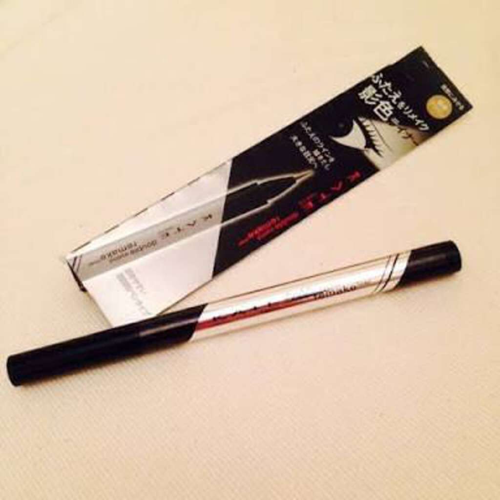 ダブルラインフェイカー/KATE/リキッドアイライナーを使ったクチコミ(1枚目)