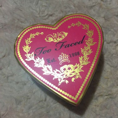 Too Faced スウィートハーツ パーフェクト フラッシュ ブラッシュのクチコミ「🇺🇸too faced🇺🇸
カラー: something about berry
値段:$30.....」（2枚目）