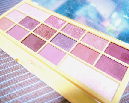 アイラブチョコレート/MAKEUP REVOLUTION/アイシャドウパレットを使ったクチコミ(2枚目)