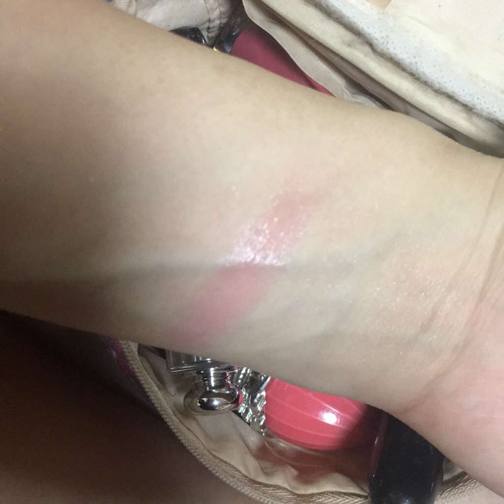 CCリップクリームN/KATE/リップケアを使ったクチコミ(2枚目)