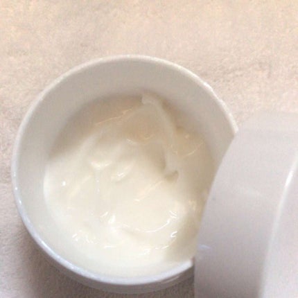 ハーバルフェイス モイスチャークリーム ラベンダー/ゼラニウム/MARKS&WEB/化粧下地を使ったクチコミ(2枚目)