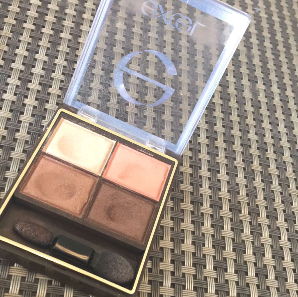 スキニーリッチシャドウ/excel/アイシャドウパレットを使ったクチコミ（2枚目）