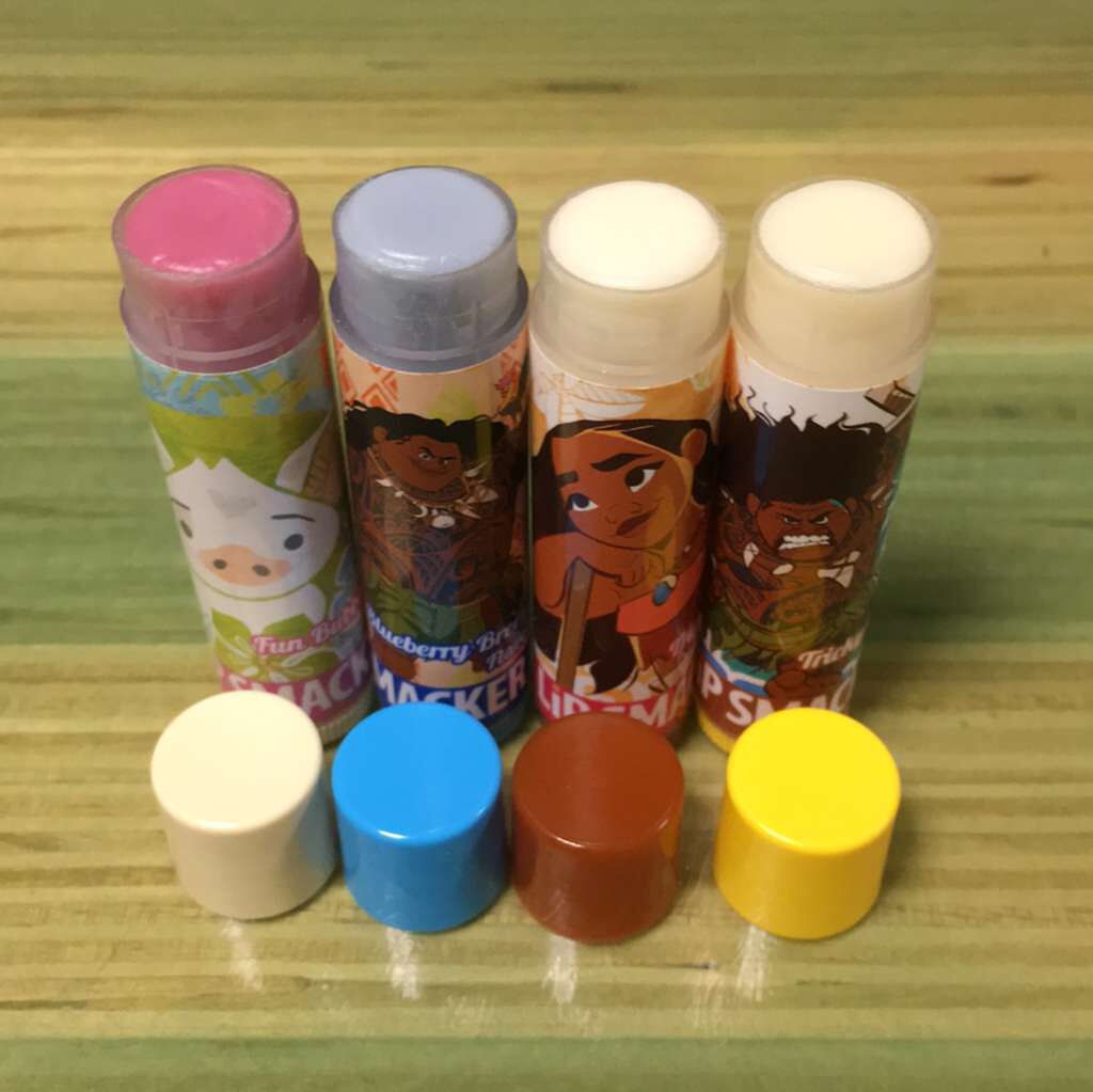 キラぷるリップクリーム ストロベリーの香り/ディズニー(シービック)/リップケアを使ったクチコミ(2枚目)