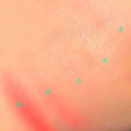 グロウフルールチークス 06 ミルキーレッドフルール/キャンメイク/パウダーチークを使ったクチコミ(3枚目)