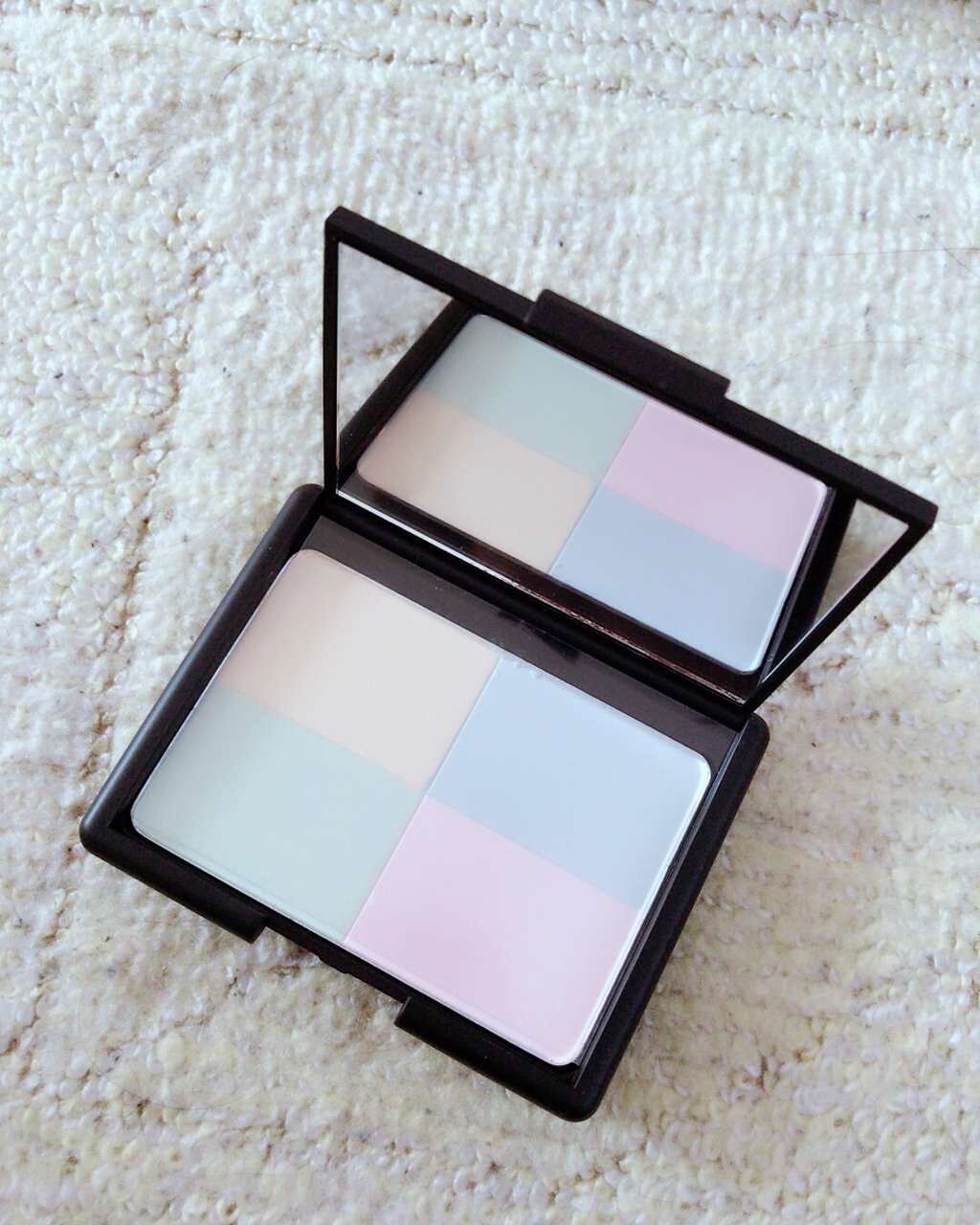 e.l.f. トーン補正パウダー クール/e.l.f. Cosmetics/プレストパウダーを使ったクチコミ（1枚目）