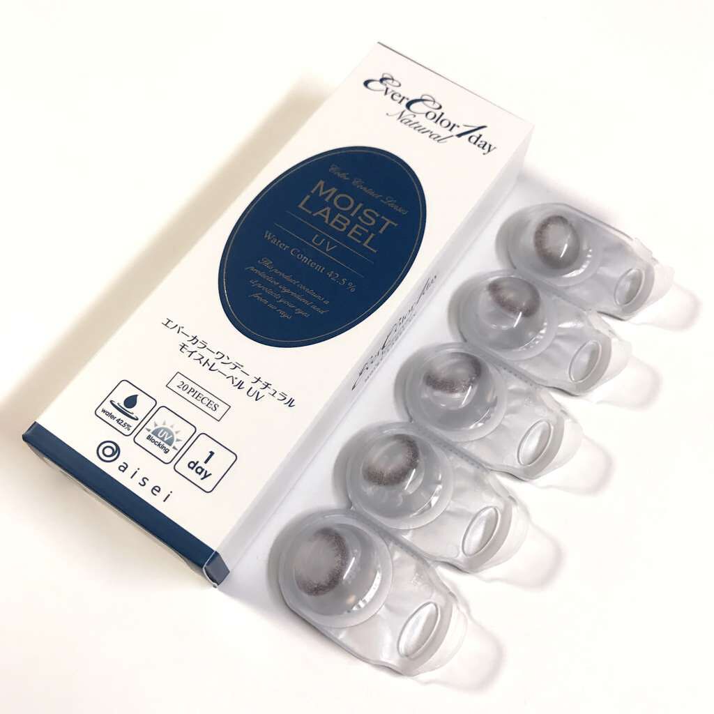 エバーカラーワンデーナチュラル モイストレーベルUV/エバーカラー/ワンデー(1DAY)カラコンを使ったクチコミ(1枚目)