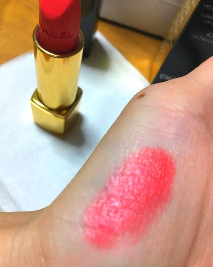 ルージュ アリュール ヴェルヴェット/CHANEL/口紅を使ったクチコミ(3枚目)