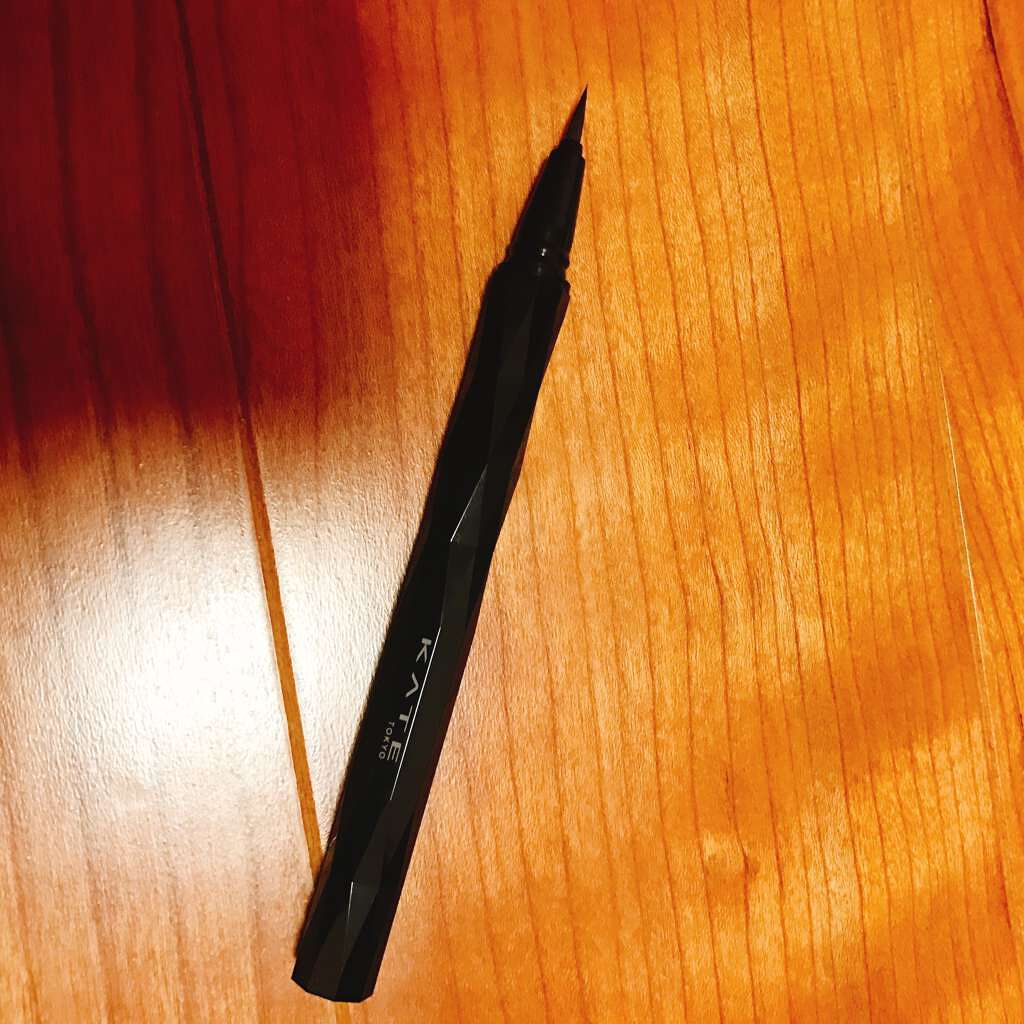 スーパーシャープライナーEX/KATE/リキッドアイライナーを使ったクチコミ（3枚目）