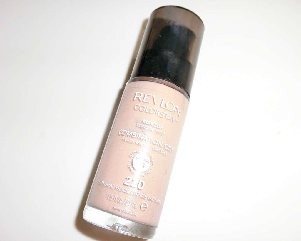 カラーステイ メイクアップ/REVLON/リキッドファンデーションを使ったクチコミ(1枚目)