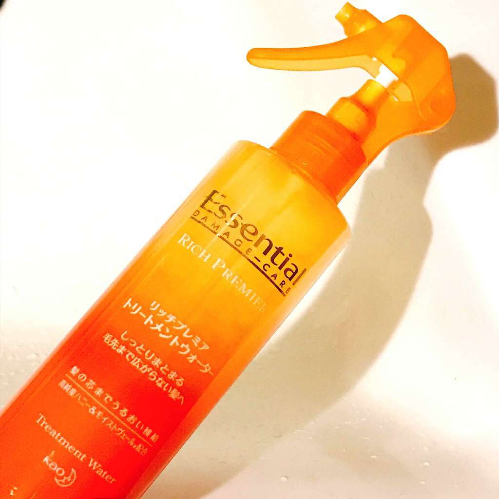 ダメージケア トリートメントウォーター リッチプレミア/エッセンシャル/ヘアスプレーを使ったクチコミ（1枚目）