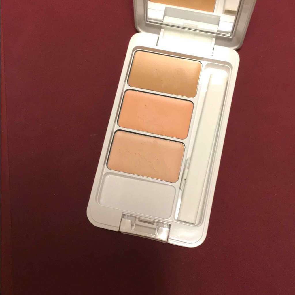 クリエイティブコンシーラーe/IPSA/パレットコンシーラーを使ったクチコミ(2枚目)