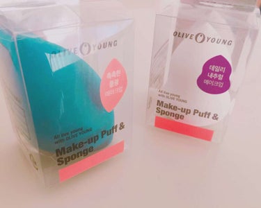 OLIVE YOUNG
MAKE-UP Puff & Sponge

韓国の人気ドラッグストア オリーブヤング から発売されているスポンジです☀︎

水を含ませると大きくなります。
ムラなくヨレにくく仕