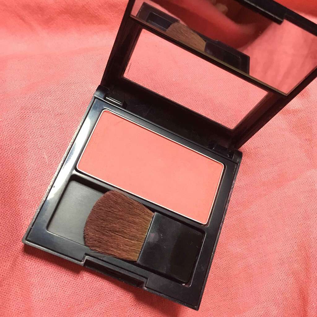 マット パウダー ブラッシュ/REVLON/パウダーチークを使ったクチコミ（1枚目）