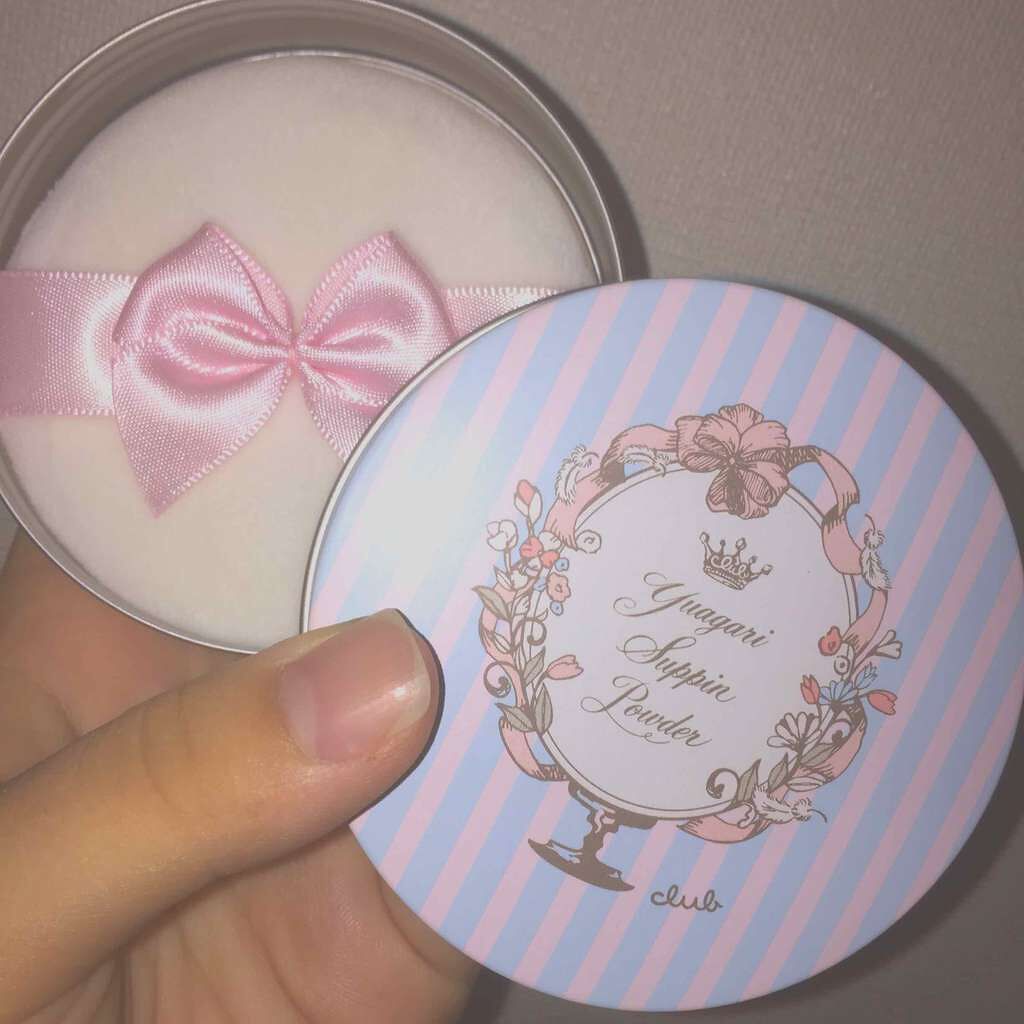 すっぴんパウダー/クラブ/プレストパウダーを使ったクチコミ(1枚目)