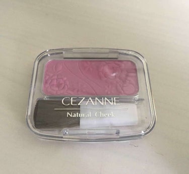 ☆★ CEZANNE ナチュラル チークN ★☆
★☆ 14 ラベンダーピンク ☆★


☆good☆
・ラベンダー色で透明感UP
・つけると優しいピンクで使いやすい
・ワンコイン♪

★bad★
・発