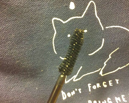 SHOBIDO DNマスカラ BKボリュームのクチコミ「アリエル好き過ぎてしまむらで買ったマスカラです。
ロングタイプが好きなのであまりボリュームタイ.....」(2枚目)