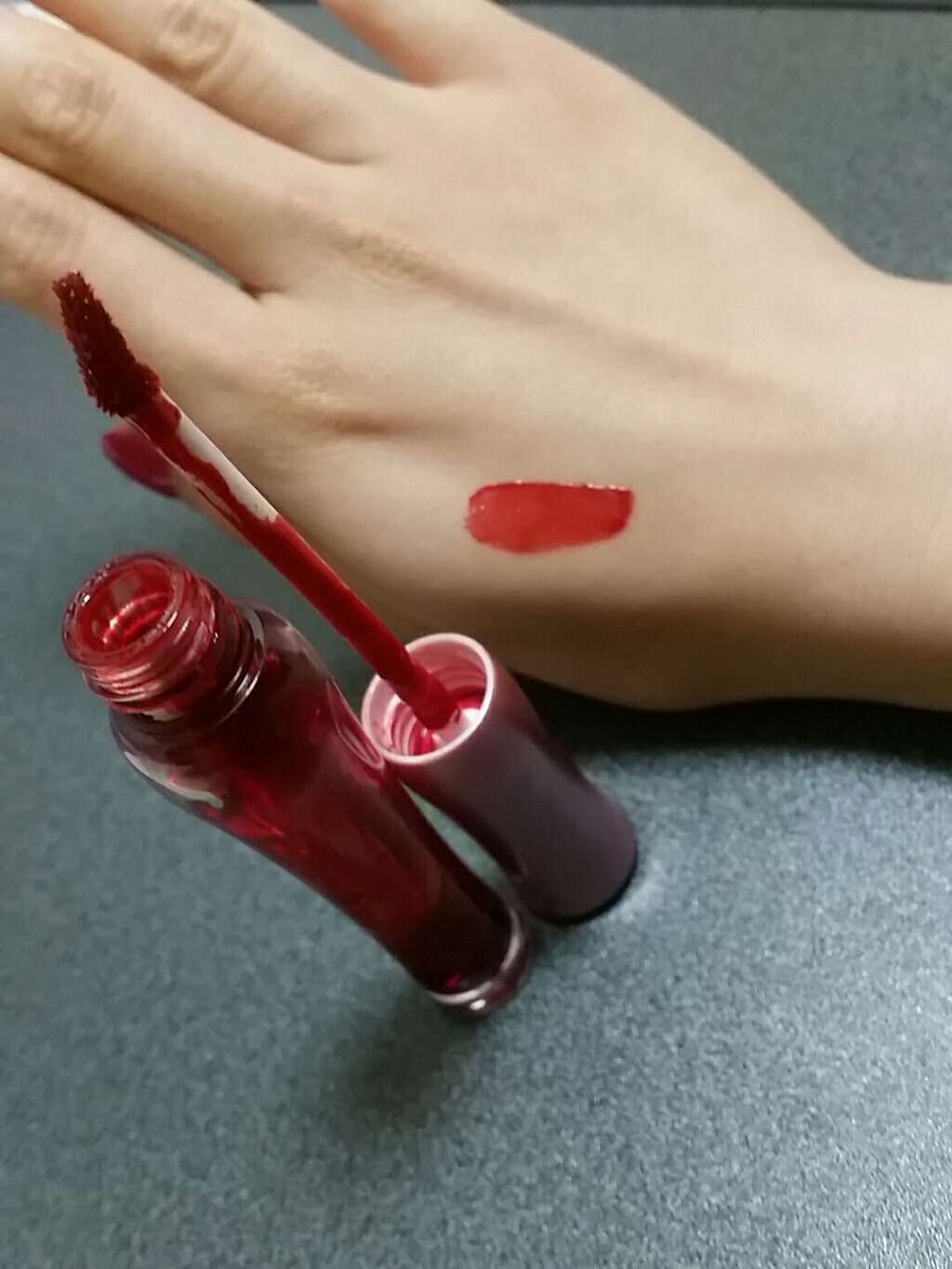 ディアダーリン リップティント(旧)/ETUDE/口紅を使ったクチコミ(2枚目)