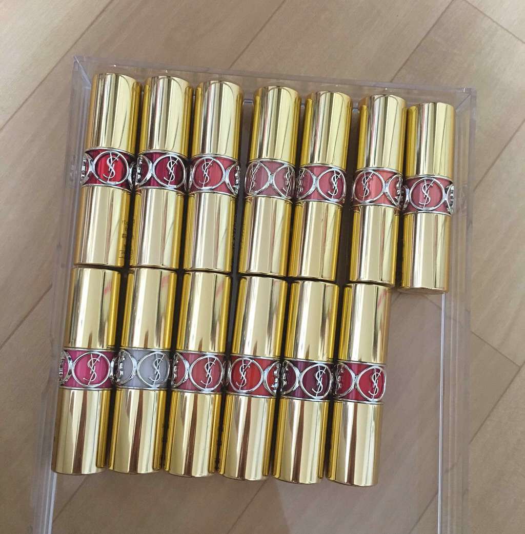 ルージュ ヴォリュプテ シャイン/YVES SAINT LAURENT BEAUTE/口紅を使ったクチコミ(2枚目)