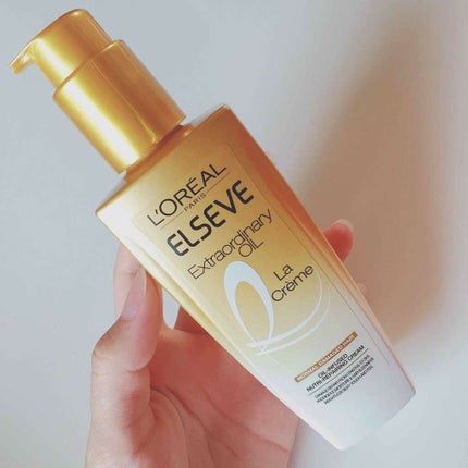 ロレアル パリ エルセーヴ エクストラオーディナリー オイル ラ クレム リッチ フィニッシュのクチコミ「最近髪の毛が傷んでたので、ヘアトリートメントを探しててたまたまこちらの商品を見つけたので使って.....」(1枚目)