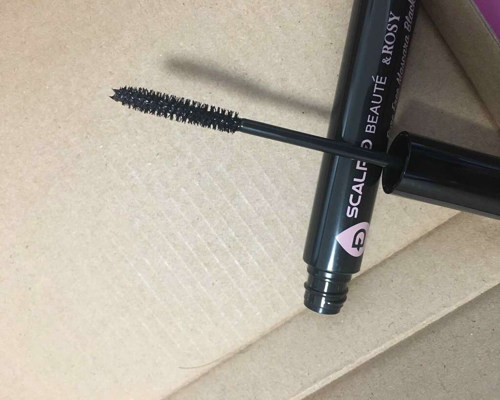 スカルプDボーテ ピュアフリーアイラッシュ(旧品)/アンファー(スカルプD)/まつげ美容液を使ったクチコミ(4枚目)