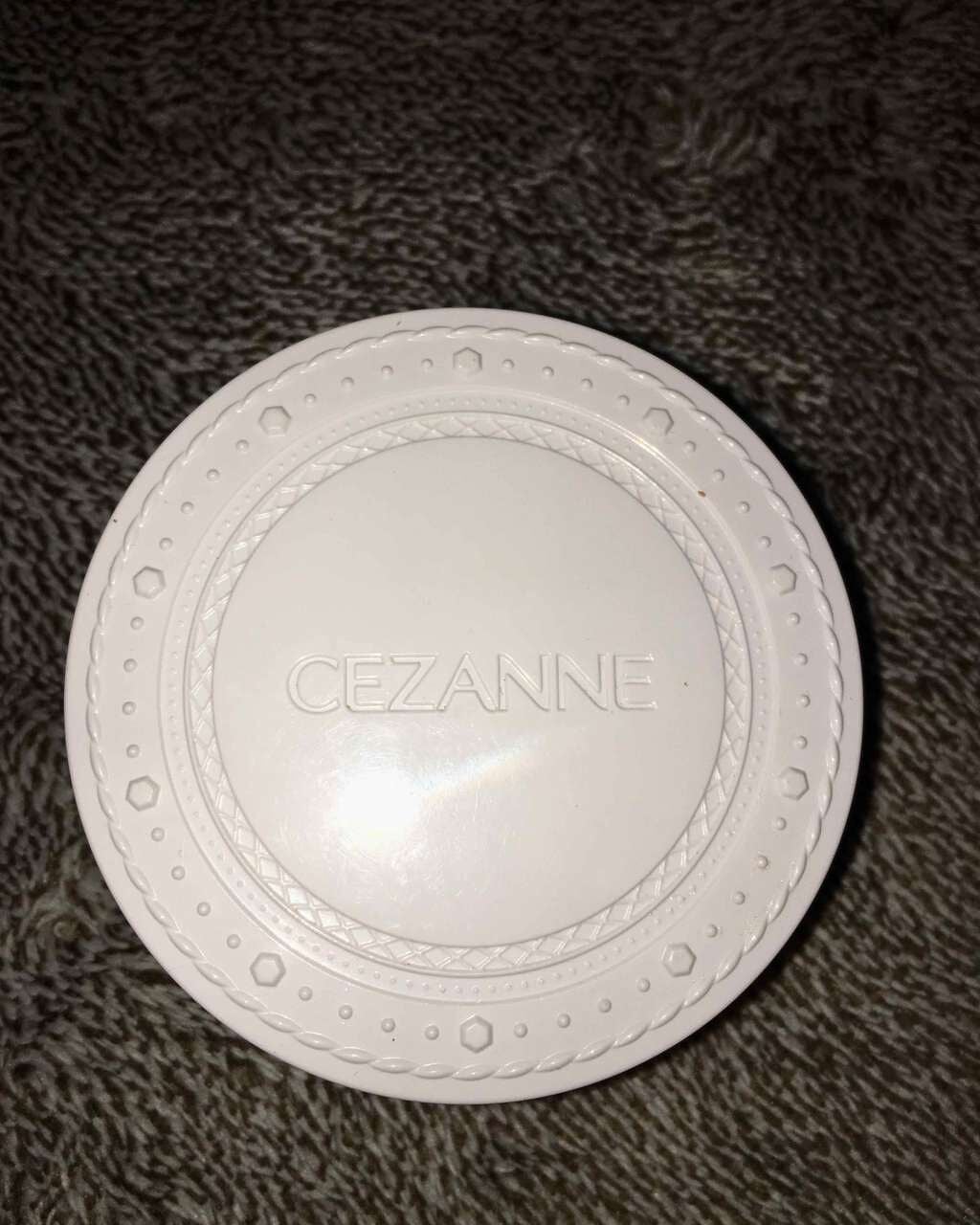 UVクリアフェイスパウダー/CEZANNE/プレストパウダーを使ったクチコミ(1枚目)