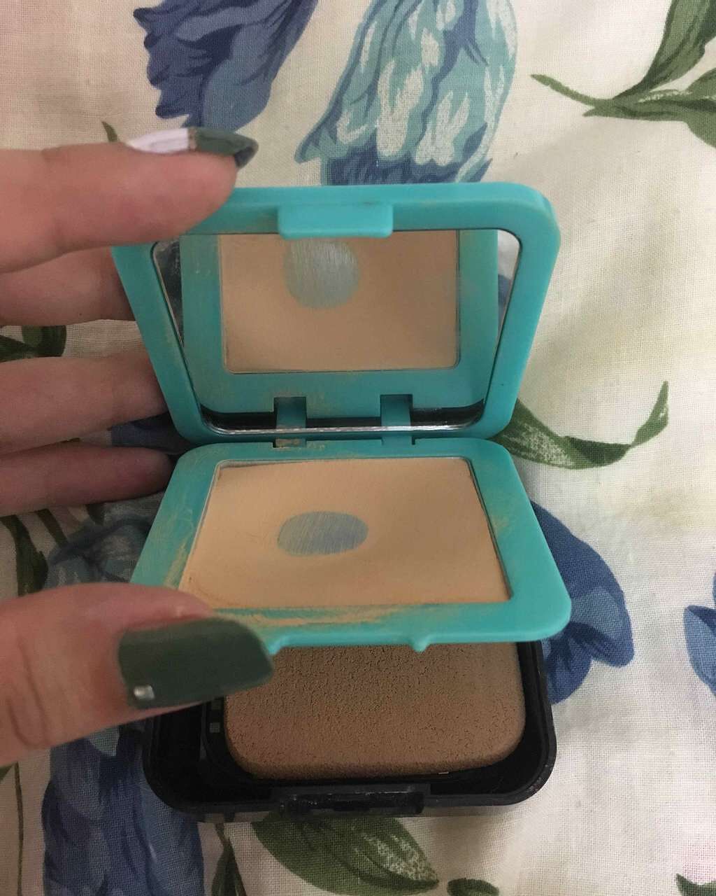 ピュアミネラル BB パクト/MAYBELLINE NEW YORK/プレストパウダーを使ったクチコミ（2枚目）