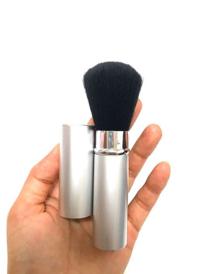 ごくふわっ春姫スライド式携帯メイクブラシ/DAISO/メイクブラシを使ったクチコミ(1枚目)