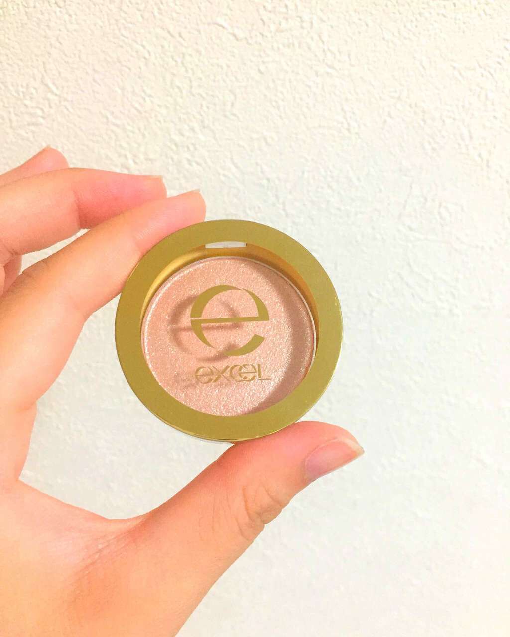 シャイニーシャドウ N/excel/単色アイシャドウを使ったクチコミ(1枚目)