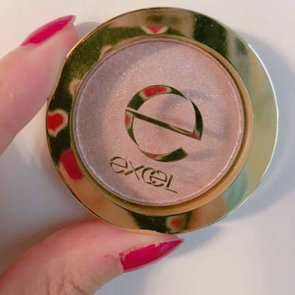 シャイニーシャドウ N/excel/単色アイシャドウを使ったクチコミ(1枚目)