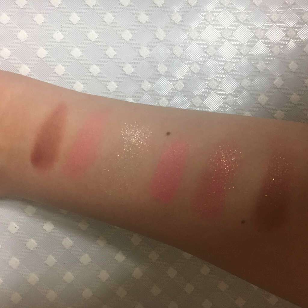 ベリーデリシャス ファンタスティック カラーアイズ/ETUDE/アイシャドウパレットを使ったクチコミ(4枚目)