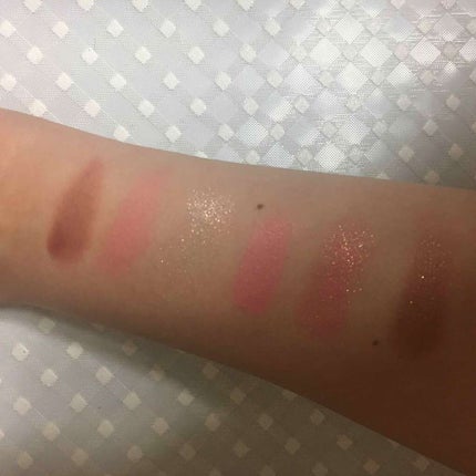 ベリーデリシャス ファンタスティック カラーアイズ/ETUDE/アイシャドウパレットを使ったクチコミ(4枚目)