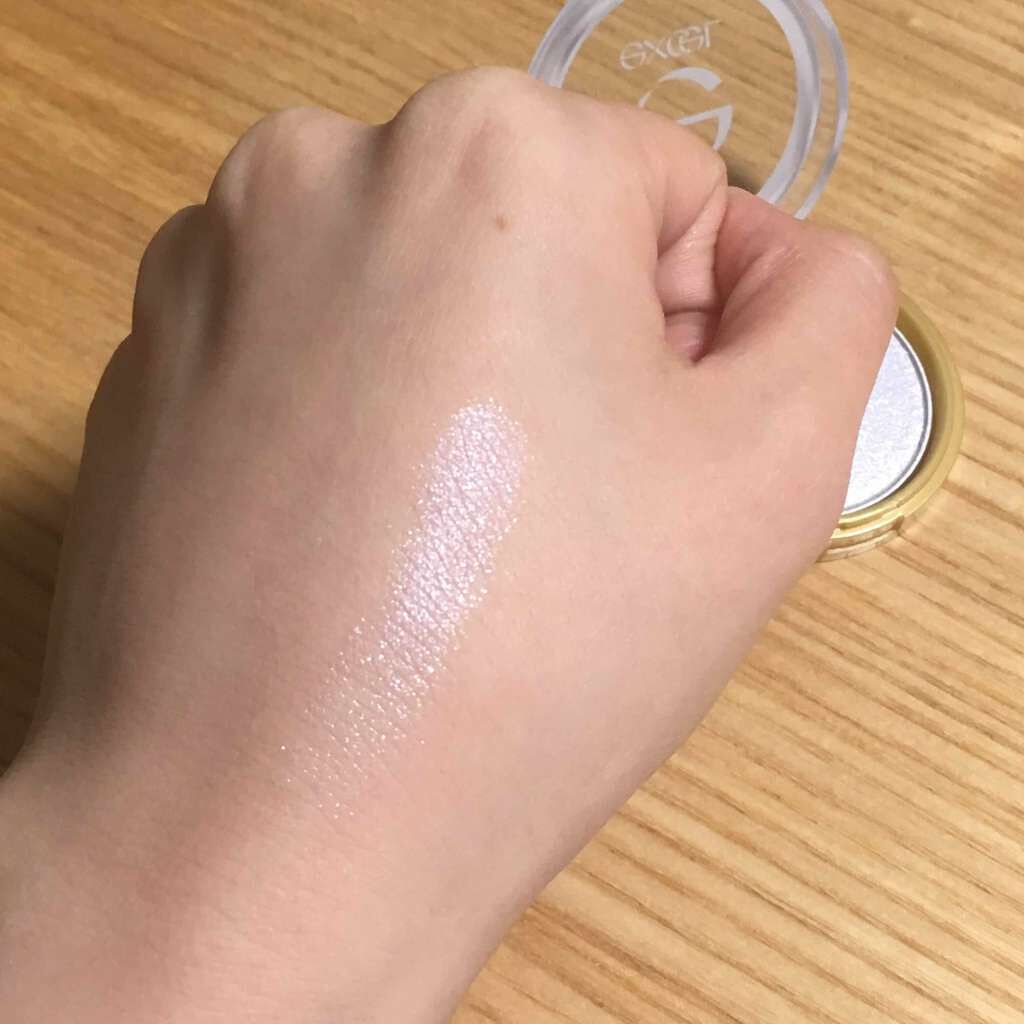 シャイニーシャドウ N/excel/単色アイシャドウを使ったクチコミ(2枚目)