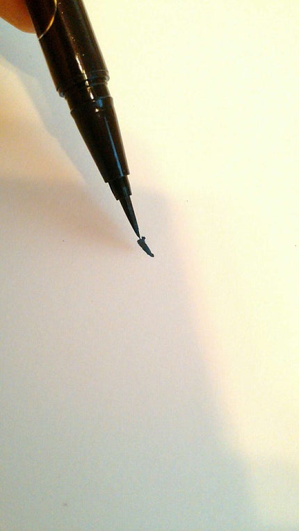 スムースリキッドアイライナー スーパーキープ/ヒロインメイク/リキッドアイライナーを使ったクチコミ(3枚目)