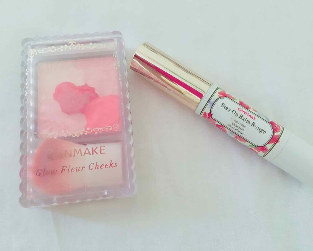 【旧品】マシュマロフィニッシュパウダー/キャンメイク/プレストパウダーを使ったクチコミ(4枚目)