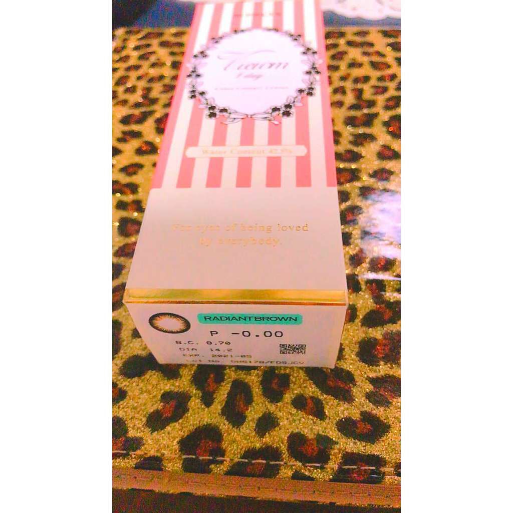 エバーカラーワンデーナチュラル モイストレーベルUV/エバーカラー/ワンデー(1DAY)カラコンを使ったクチコミ(1枚目)