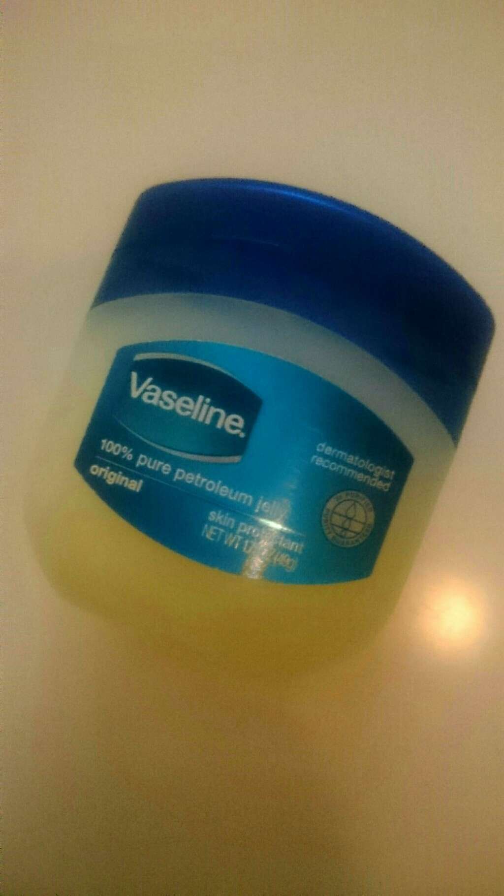 ペトロリューム ジェリー リップ レギュラー/ヴァセリン/リップクリームを使ったクチコミ(1枚目)