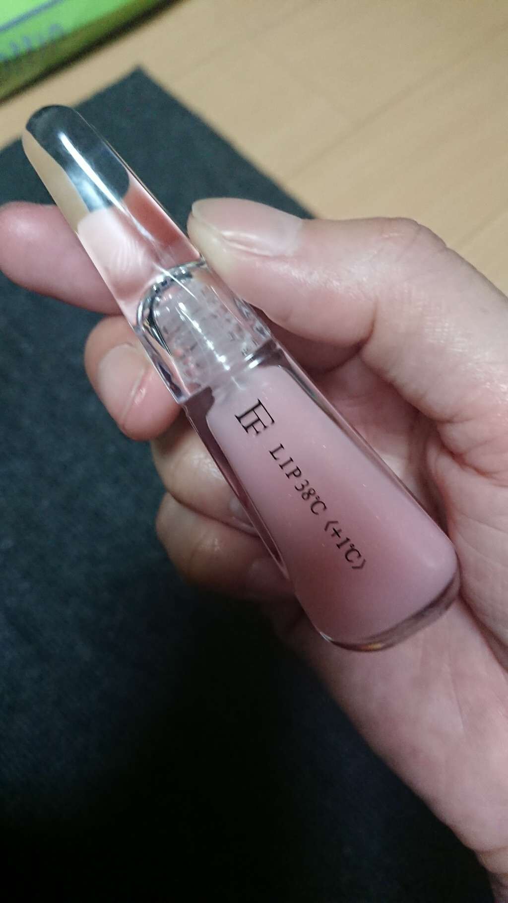 38°C / 99°F リップトリートメント (リップ美容液)/UZU BY FLOWFUSHI/リップケアを使ったクチコミ（1枚目）