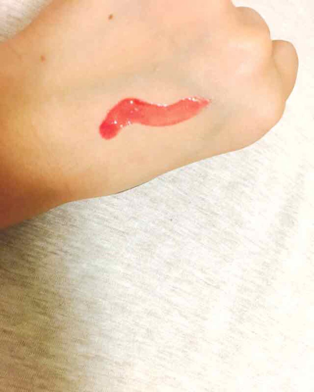 ATハイカラーリップグロス /セリア/リップグロスを使ったクチコミ(2枚目)