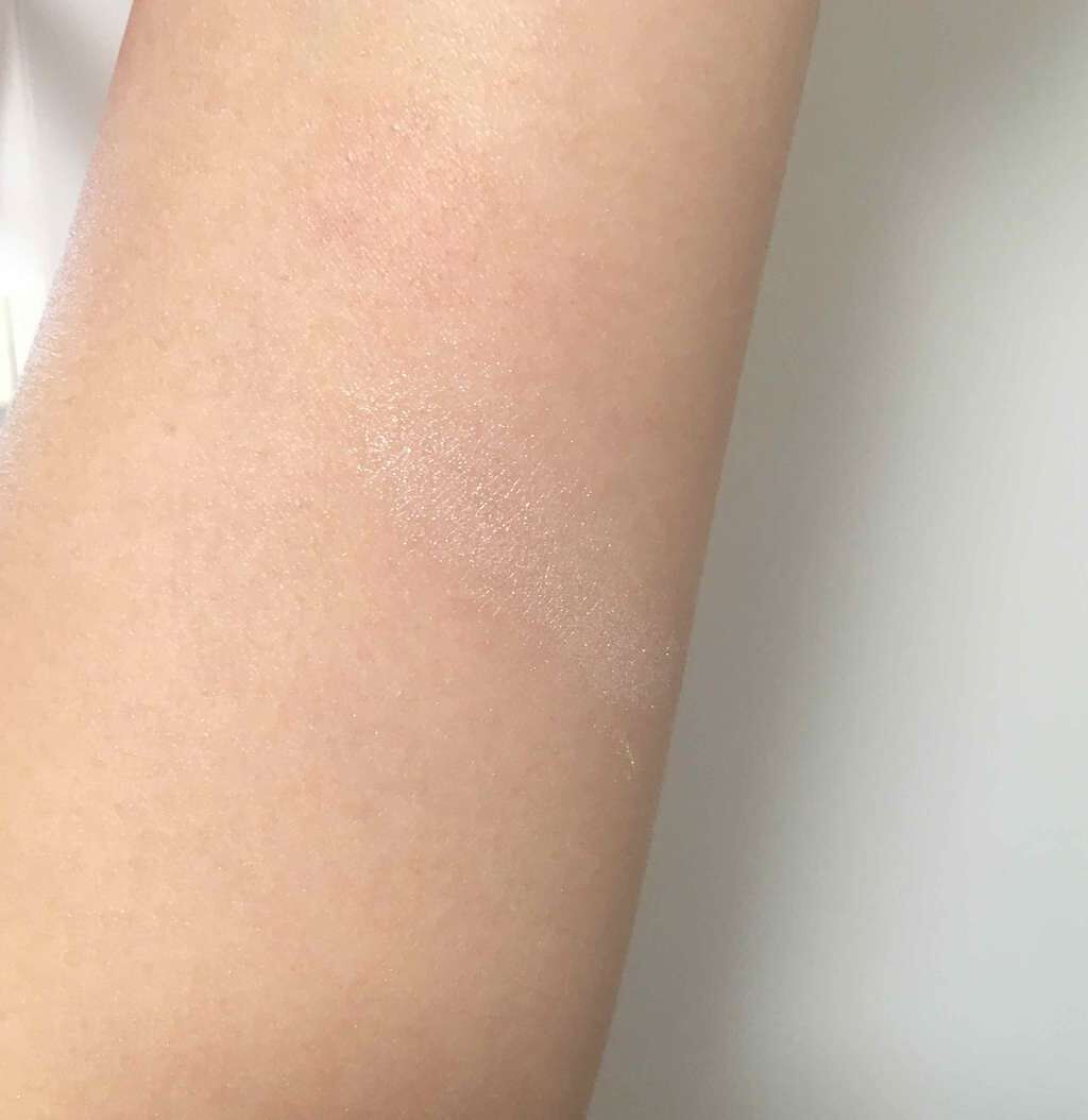 シマリング カラー ヴェール/THREE/単色アイシャドウを使ったクチコミ(3枚目)