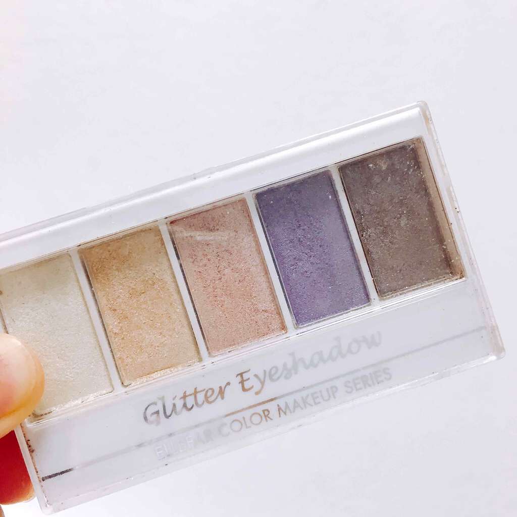 エルファー グリッターアイシャドウ/DAISO/アイシャドウパレットを使ったクチコミ(1枚目)