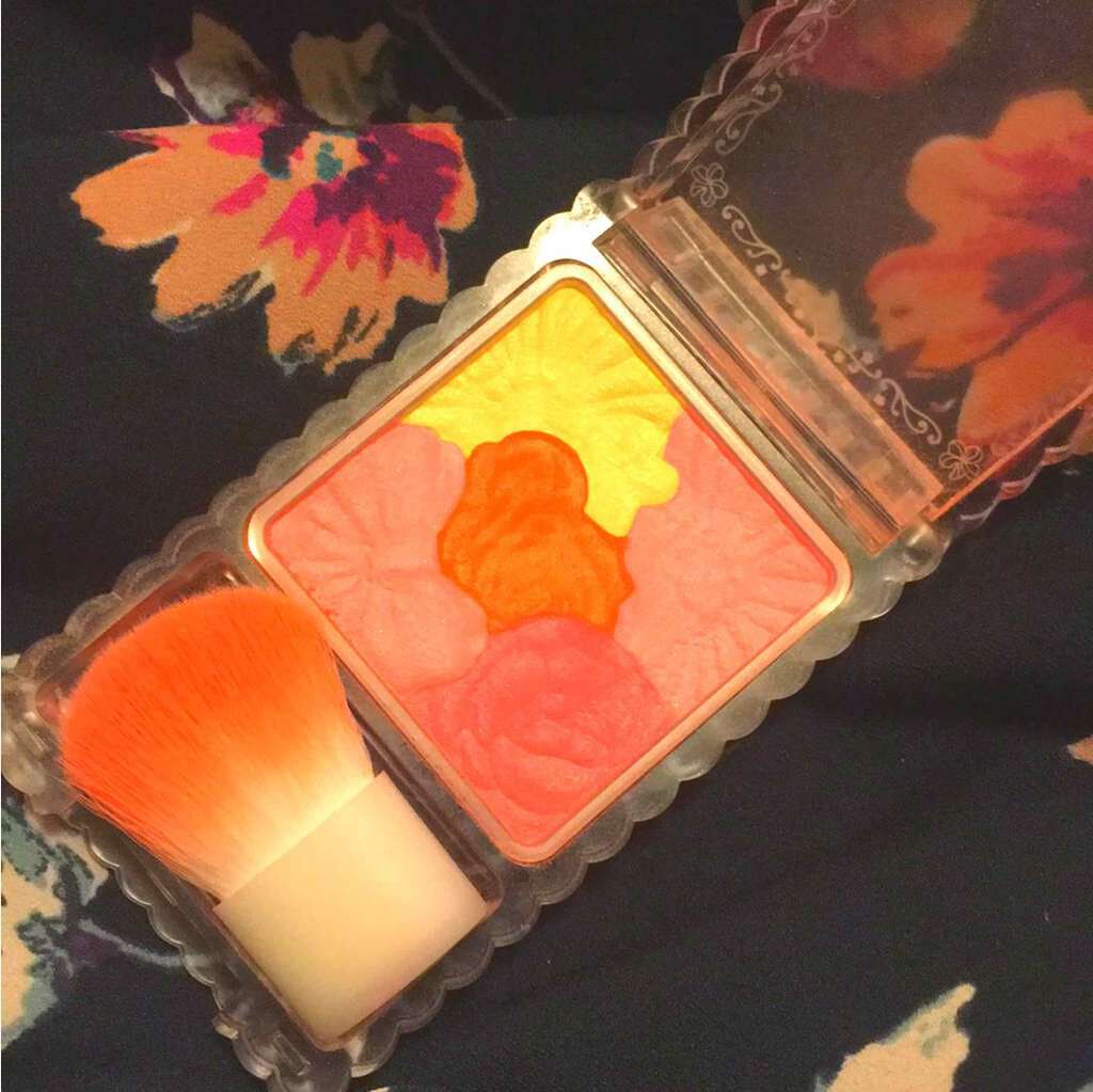 グロウフルールチークス/キャンメイク/パウダーチークを使ったクチコミ(1枚目)