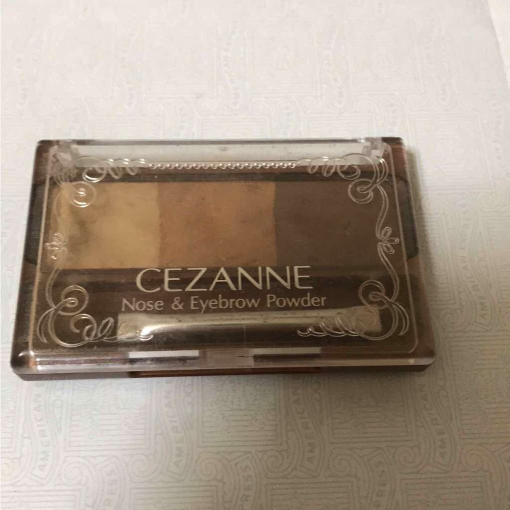 ノーズ&アイブロウパウダー/CEZANNE/パウダーアイブロウを使ったクチコミ(1枚目)