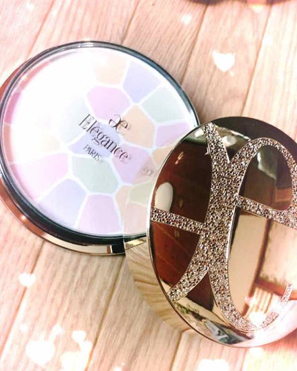 エレガンス ラ プードル オートニュアンス リクスィーズ/Elégance/プレストパウダーを使ったクチコミ(1枚目)