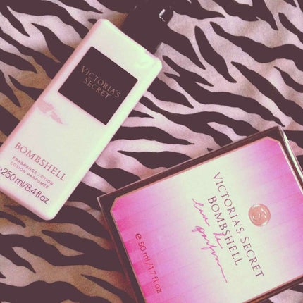 ボムシェル オードパルファム/ヴィクトリアズ シークレット(海外)/香水(レディース)を使ったクチコミ(1枚目)