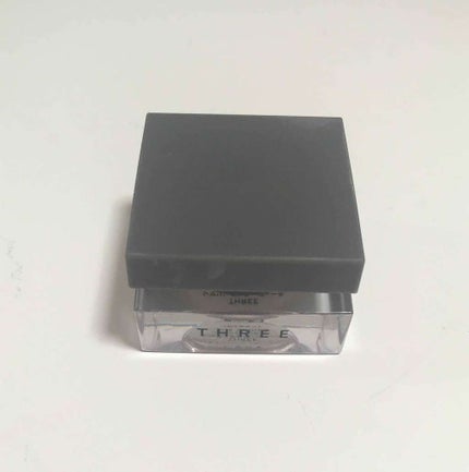 シマリング カラー ヴェール/THREE/単色アイシャドウを使ったクチコミ(2枚目)