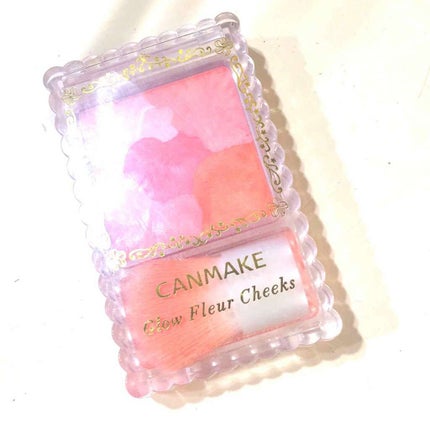 グロウフルールチークス/キャンメイク/パウダーチークを使ったクチコミ(1枚目)