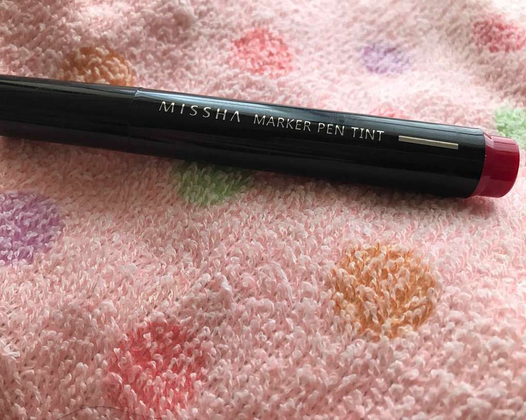 MISSHA マーカーペンティントのクチコミ「このマーカーペンティントは韓国で作られており、塗るときに唇にフィットしてとても塗りやすいです。.....」（1枚目）
