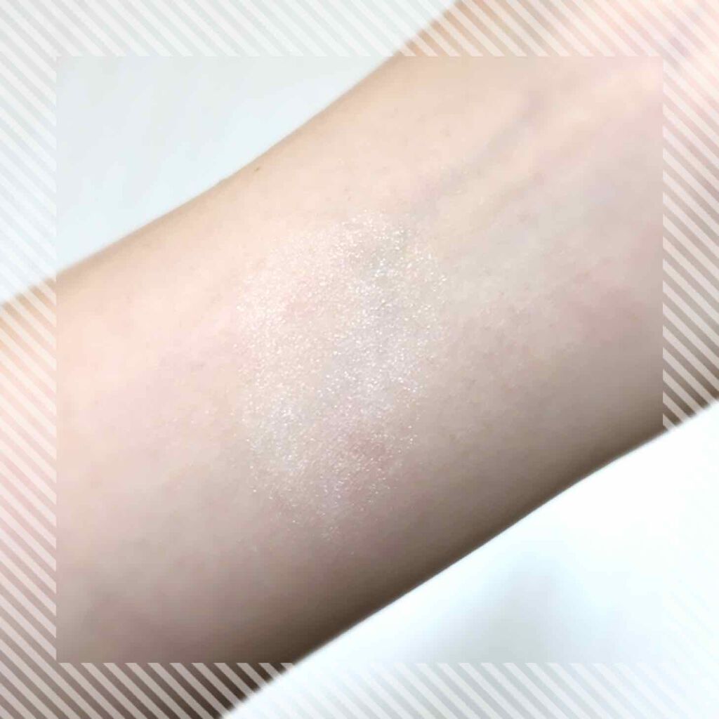 リシェ イルミネート パウダー/Visée/プレストパウダーを使ったクチコミ(3枚目)