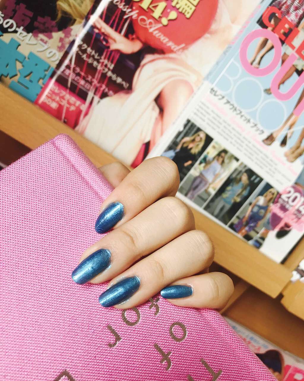 パフューマリー センティド ネイル エナメル/REVLON/マニキュアを使ったクチコミ(2枚目)